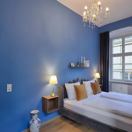 Homie Stay Am Marktplatz - Wohnen Im Historischen Balthasar-Neumann-Apartment Wurtzbourg Extérieur photo
